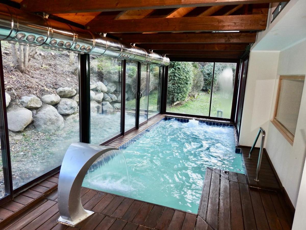 Hotel Riberies Llavorsi Bagian luar foto
