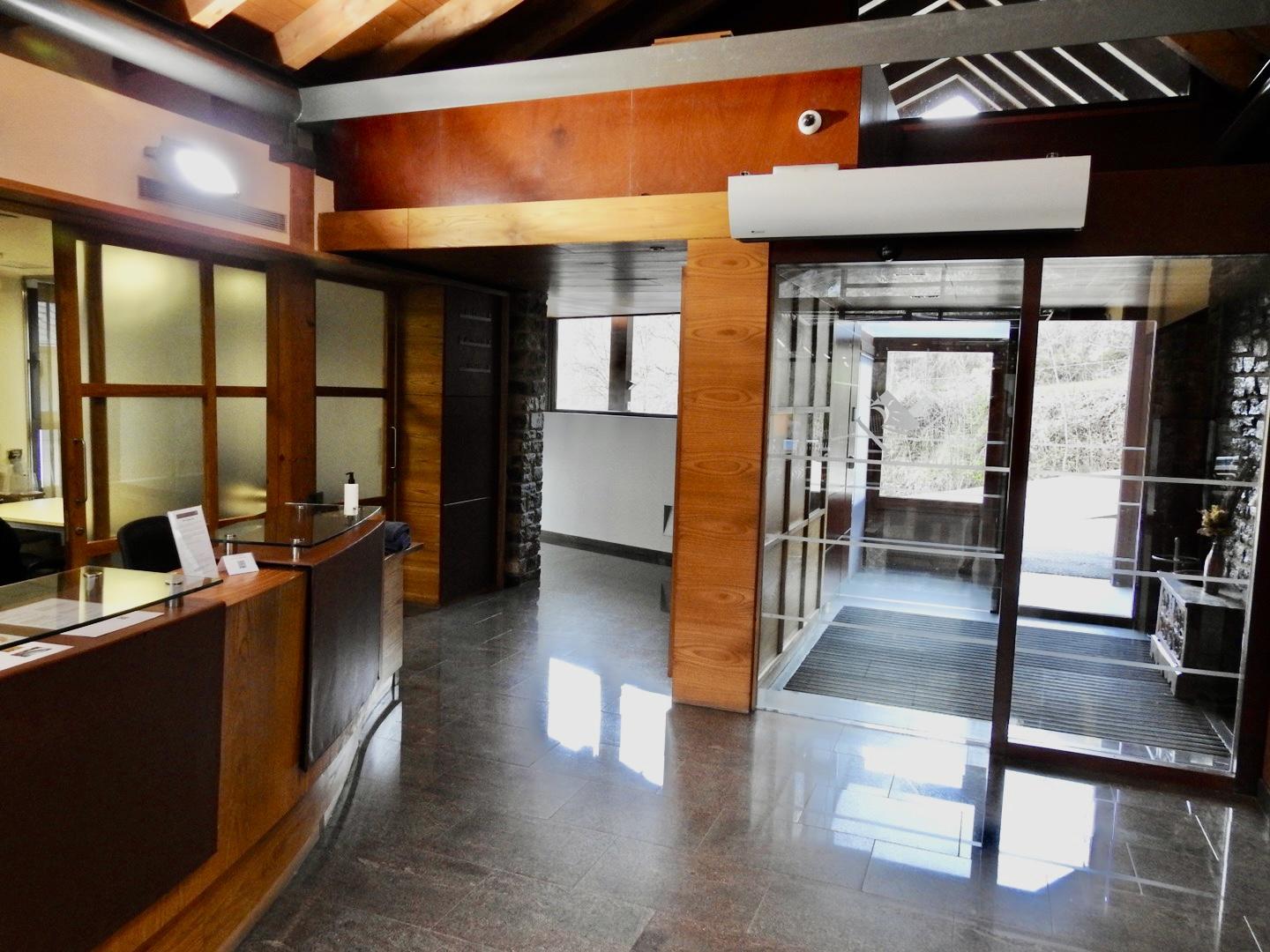 Hotel Riberies Llavorsi Bagian luar foto