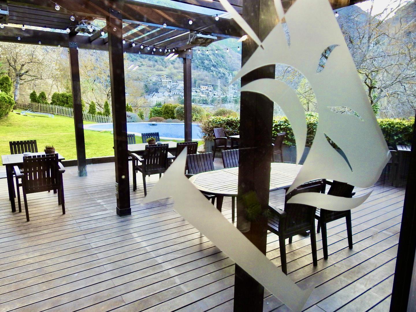 Hotel Riberies Llavorsi Bagian luar foto